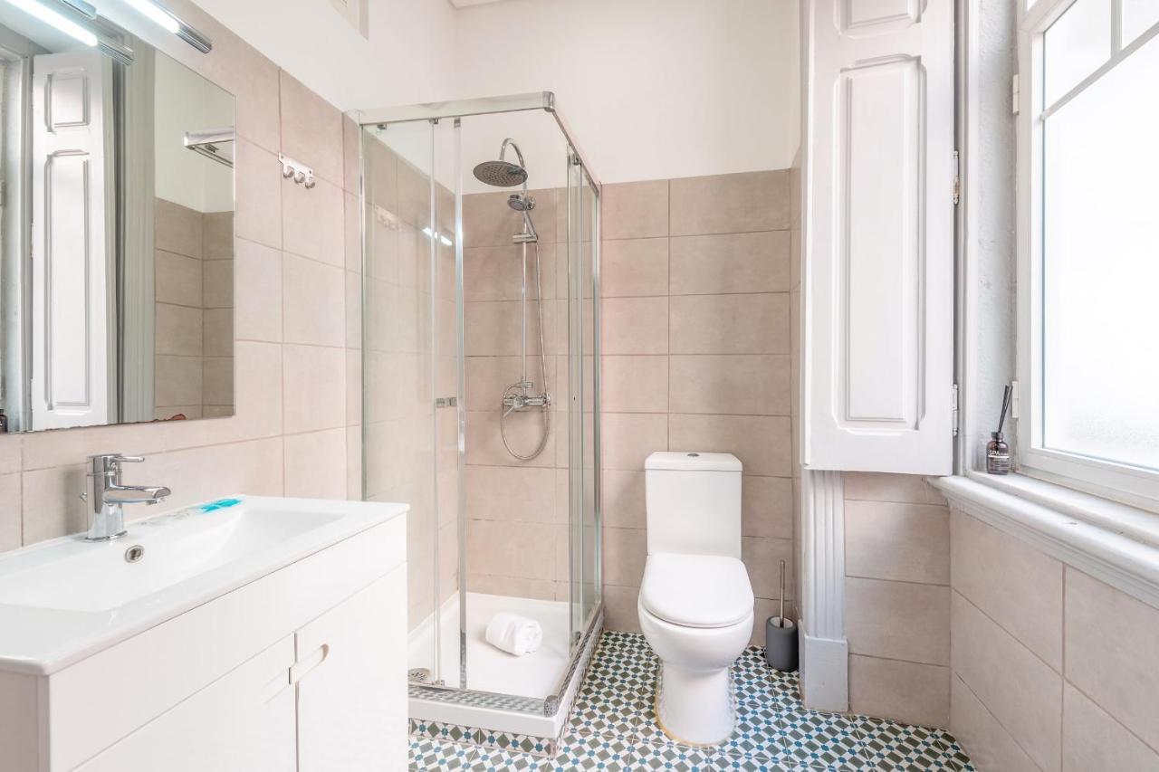 Vita Portucale ! Deluxe 3 Bedroom Apartment In Arroios Lissabon Buitenkant foto