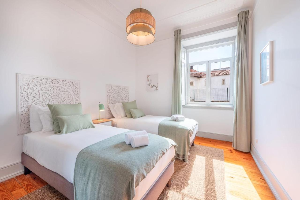 Vita Portucale ! Deluxe 3 Bedroom Apartment In Arroios Lissabon Buitenkant foto