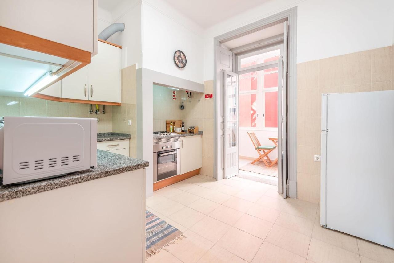 Vita Portucale ! Deluxe 3 Bedroom Apartment In Arroios Lissabon Buitenkant foto